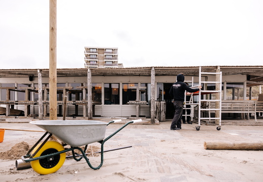 FZ X Visit - Beachclubopbouw 046