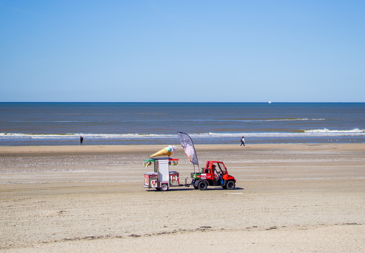 ijs op het strand