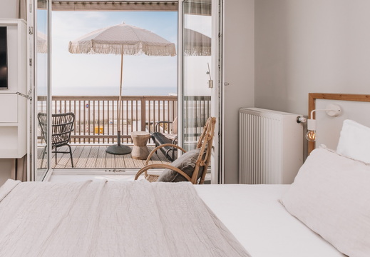 Seaview from bed studio 22