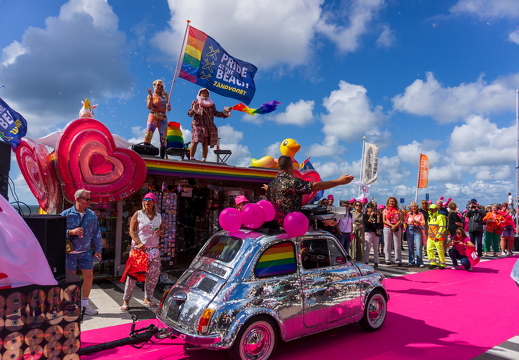 Pride at the beach 2026 zk 925
