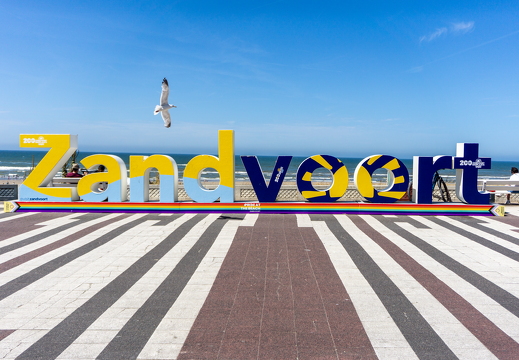 Zandvoort letters 200 jaar x pride zk 184
