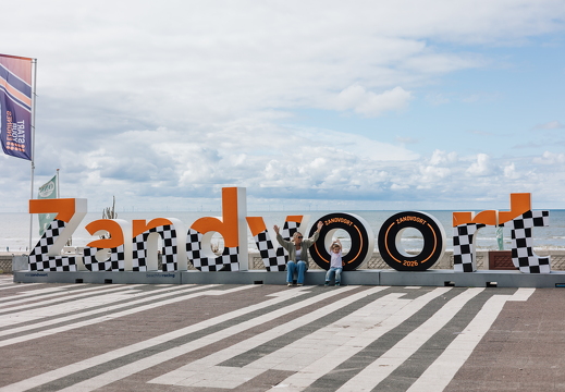 F1 26\' - selfie spot 09