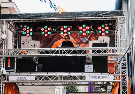 FZ X visit f1 zondag 112