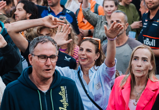FZ X visit f1 zondag 188
