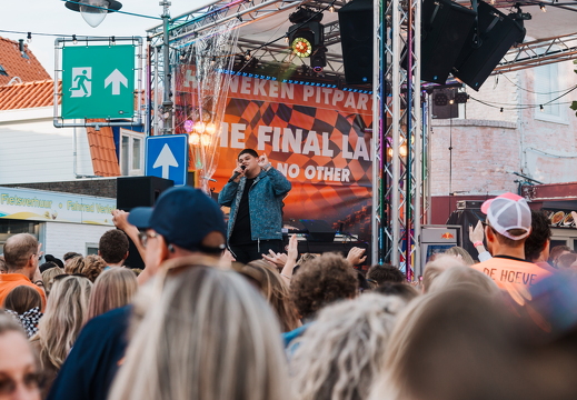 FZ X visit f1 zondag 206