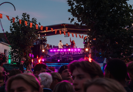 FZ X visit f1 zondag 261